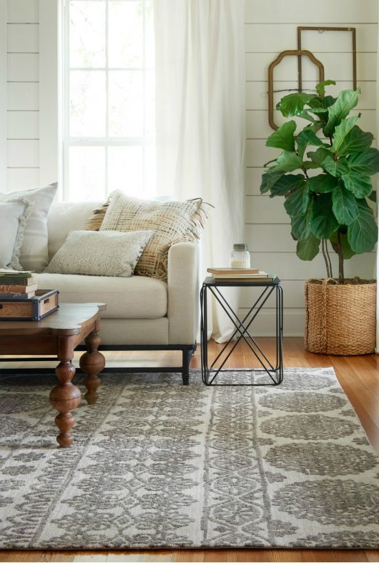 JOANNA GAINES' NEW COLLECTION OF RUGS: A MAGNOLIA HOME DECOR Home Decor Joanna Gaines’ New Collection Of Rugs For A Magnolia Home Decor rugs 552x820