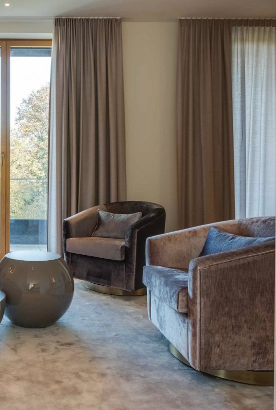 large spaces How to design a cozy environment in large spaces capa 552x818