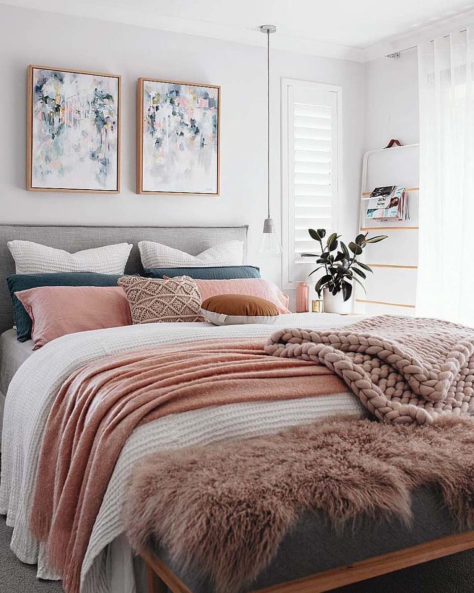 How to Make Your Small Space Rock: Bedroom Design Tips bedroom design tips How to Make Your Small Space Rock: Bedroom Design Tips How to Make Your Small Space Rock Bedroom Design Tip3