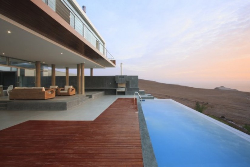 Be Inspired By This Beach House! modern beach house Be Inspired By This Modern Beach House Interior Seaside Residence On The Beach8