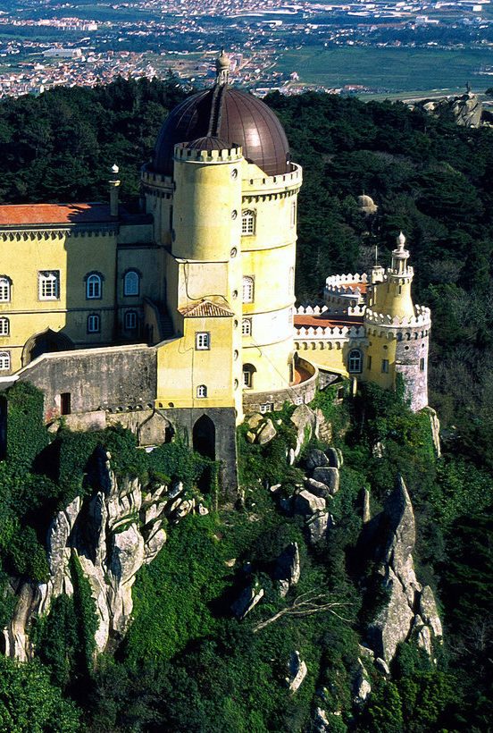 secrets from portugal Secrets from Portugal, a Guide for the Finest Places pena palace 033 16x9 2560x1440 552x820