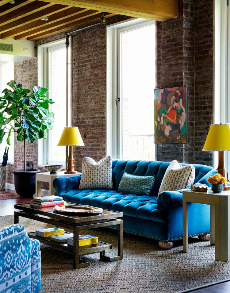 How To Use Velvet Sofas in Your Living Room Decor velvet sofas How To Use Velvet Sofas in Your Living Room Decor blue teal sofa delightful 7 expert ideas to add color to your home color accents of blue teal sofa