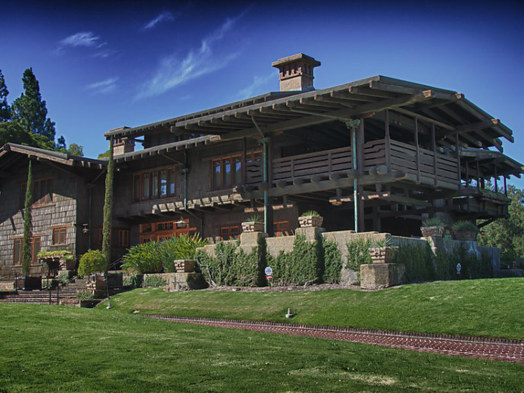 Mid-Century modern mid-century modern 10 Mid-Century Modern Homes by World Acclaimed Designers Gamble House