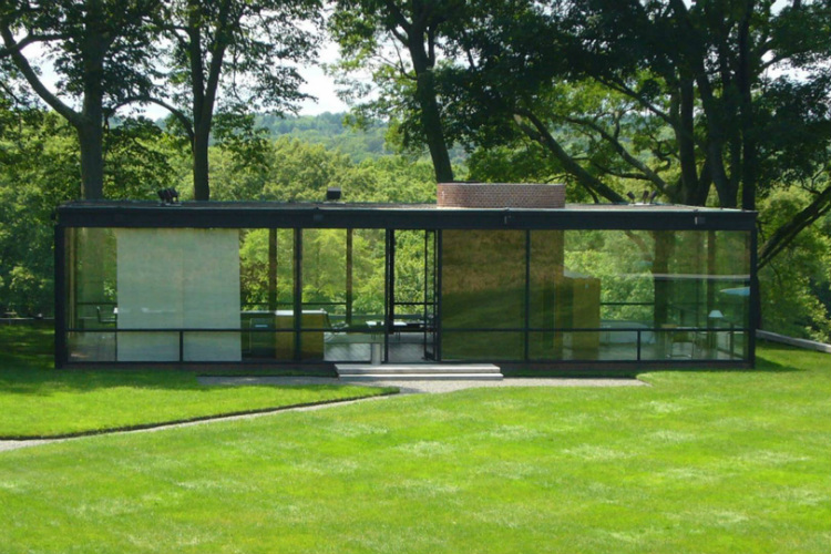 Mid-Century Modern mid-century modern 10 Mid-Century Modern Homes by World Acclaimed Designers Glasshouse philip johnson