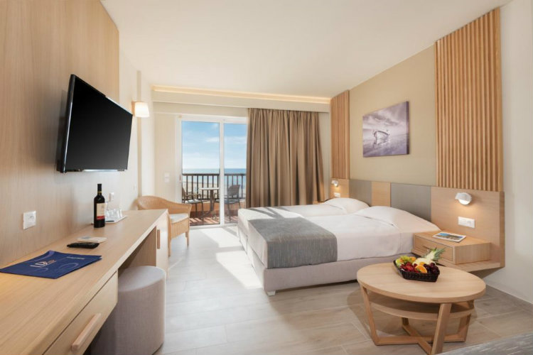 Box Interiors - Horizon Beach Resort box interiors Box Interiors: Design Consulting and Showroom Box Interiors Horizon Beach Resort