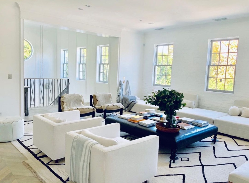 20 Interior Designers you'll admire in Santa Monica 20 interior designers you'll admire in santa monica 20 Interior Designers you’ll admire in Santa Monica 72907272 517354799086074 3608065026499100091 n 1