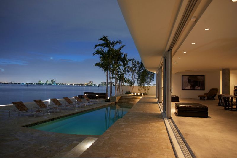 Kravitz Design Creating Interiors with Soulful Elegance and Style kravitz design Kravitz Design: Creating Interiors with Soulful Elegance and Style Kravitz Design Creating Interiors with Soulful Elegance and Style 10