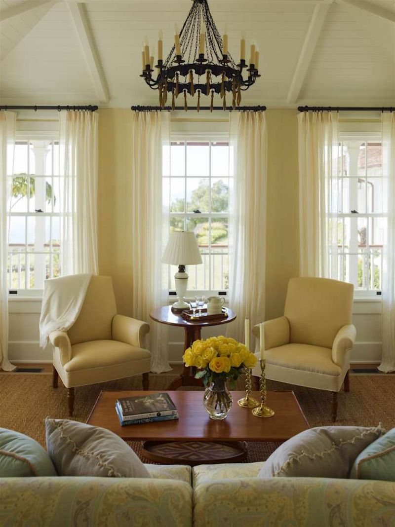Cullman & Kravis, The Modern Traditional Aesthetic Interiors cullman &amp; kravis Cullman & Kravis, The Modern Traditional Aesthetic Interiors Cullman Kravis     Hawaiian Compound