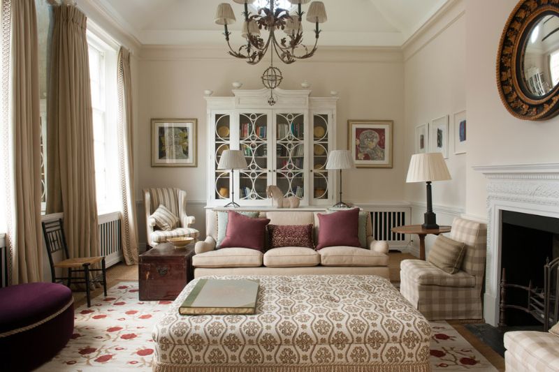 Flora Soames Eclectic Bedroom and Living Room Ideas flora soames Flora Soames Eclectic Bedroom and Living Room Ideas Flora Soames     18th Century Country House LIVING ROOM