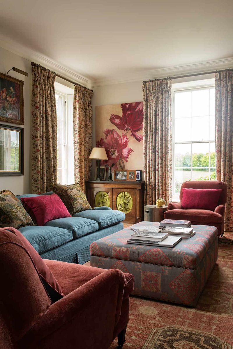 Flora Soames Eclectic Bedroom and Living Room Ideas flora soames Flora Soames Eclectic Bedroom and Living Room Ideas Flora Soames     Gloucestershire Country House LIVING ROOM