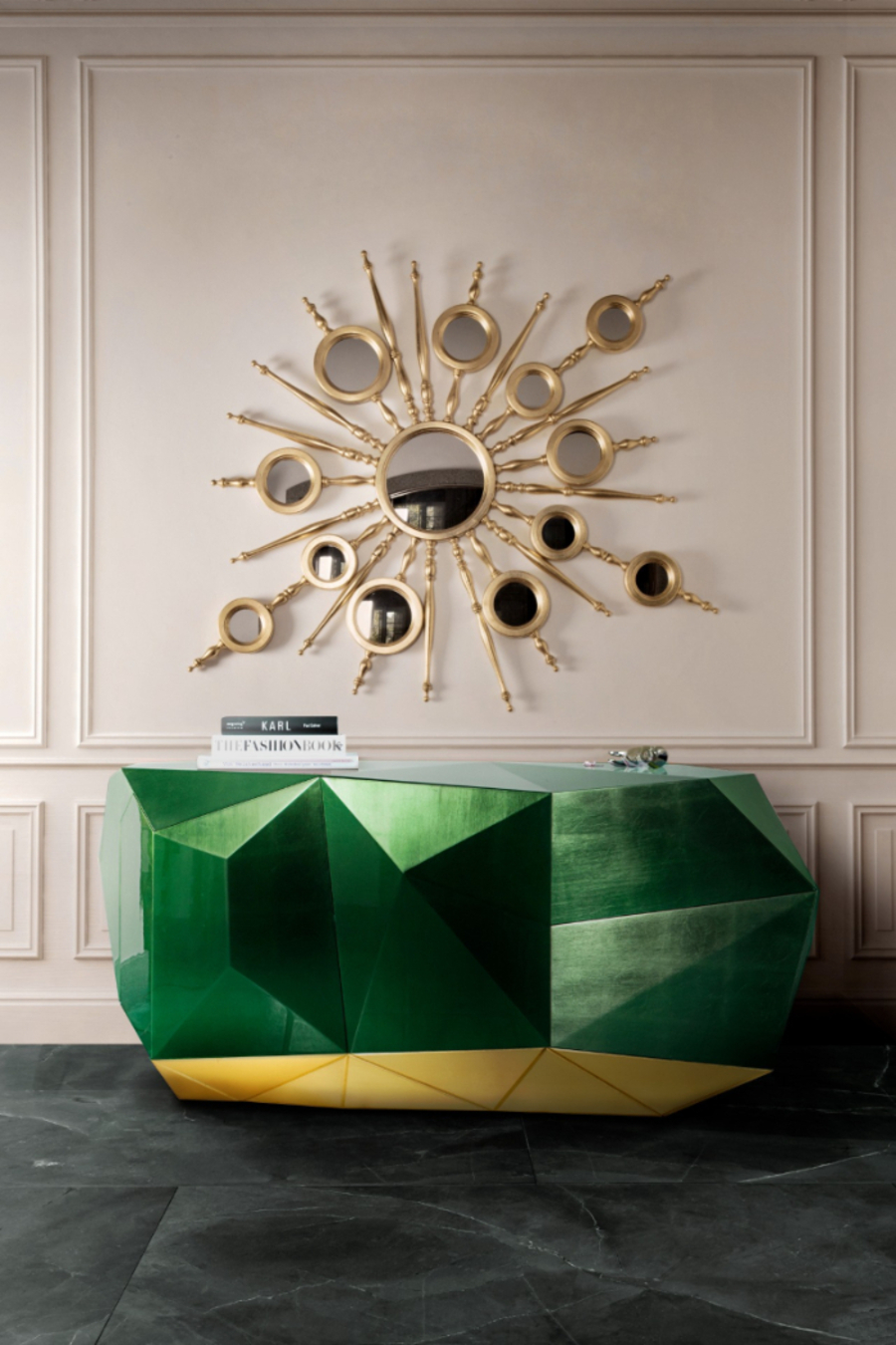 majestic hallway with green tones console and gold details hallways and entryways Hallways and Entryways: Modern, Fierce, Unique & Welcoming Ideas green tones console 1