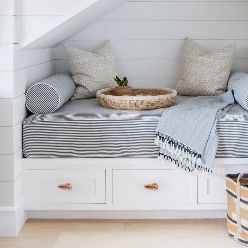 Modern Bedroom and Closet Design: Sophisticated & Timeless modern bedroom and closet design Modern Bedroom and Closet Design: Sophisticated & Timeless Modern Bedroom and Closet Design Sophisticated Timeless 7