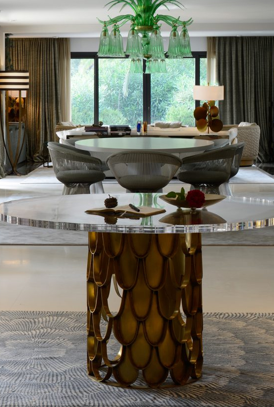 davide rizzo architects Davide Rizzo Architects: Best Interior Design Projects Davide Rizzo Villa Saint Tropez P22 01 davide rizzo cannes cap ferrat riviera villa joya living room entrance murano chandelier brabbu koi 1 1600x0 c default 2
