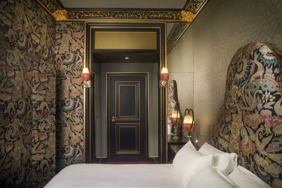 Jacques Garcia jacques garcia Jacques Garcia Presents Some Interior Design Projects Jacques Garcia Modern Hotel Room Interior Design 5