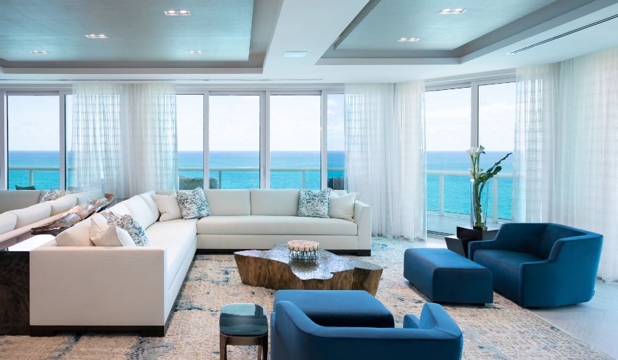 Living Room Decor with Blue Upholstery: Create Tranquil Interiors blue upholstery Living Room Decor with Blue Upholstery: Create Tranquil Interiors Living Room Decor with Blue Upholstery Create Tranquil Interiors 16