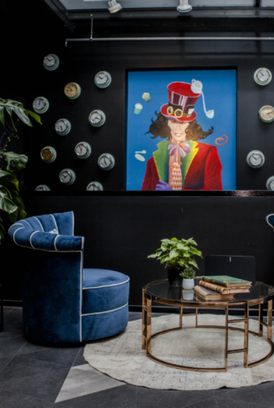 ivy's design Ivy’s Design – The twist we didn’t know we needed The Twist of Ivys Design in Modern Interior Decor Alice in Wonderland decoration 1