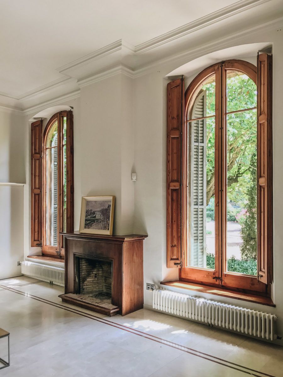 rentangular long window, wooden fireplace, rectangular photograph mesura Mesura: Get Inspired With Innovative Interior Designs Get Inspired By Mesura Innovative Interior Designs1 12 1
