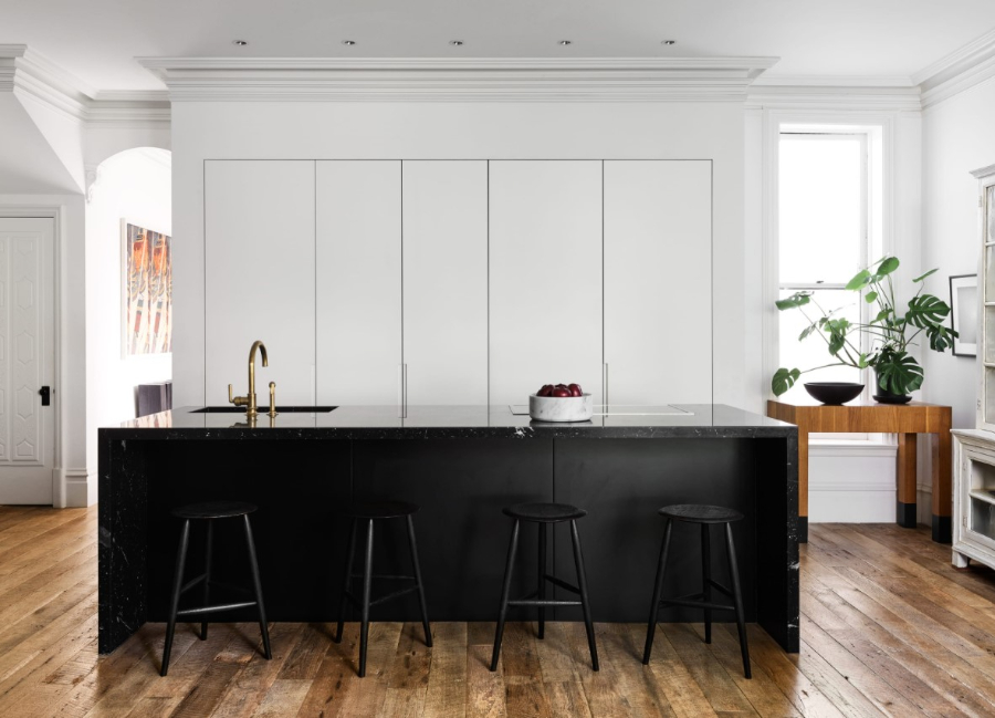 Nicole Hollis Modern Style inspirations, kitchen, black tones, marble, white kitchen nicole hollis modern style inspirations Nicole Hollis Modern Style inspirations Nicole Hollis Modern Style inspirations 3