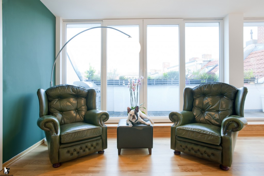 Otto Von Berlin-Interior Design APARTMENT P-BERG corner with two leather like material arm chairs, featuring Otto in a bench.  otto von berlin Otto Von Berlin-Interior Design Otto Von Berlin P BERg