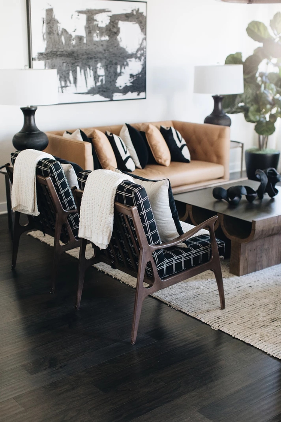 Modern Interior Design with Classic Patterns by Tiffany Brooks tiffany brooks Tiffany Brooks Best Residential interior Design Projects 2 Brentwood CA Home Tiffany Brooks Best Residential interior Design Projects