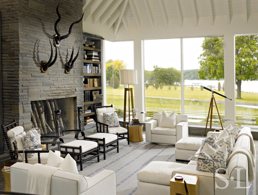 Modern and Contemporary Licing Room Interior Design by Suzanne Lovell suzanne lovell Best Residential Interior Designs by Suzanne Lovell 8 Best Residential Interior Designs by Suzanne Lovell Lake House