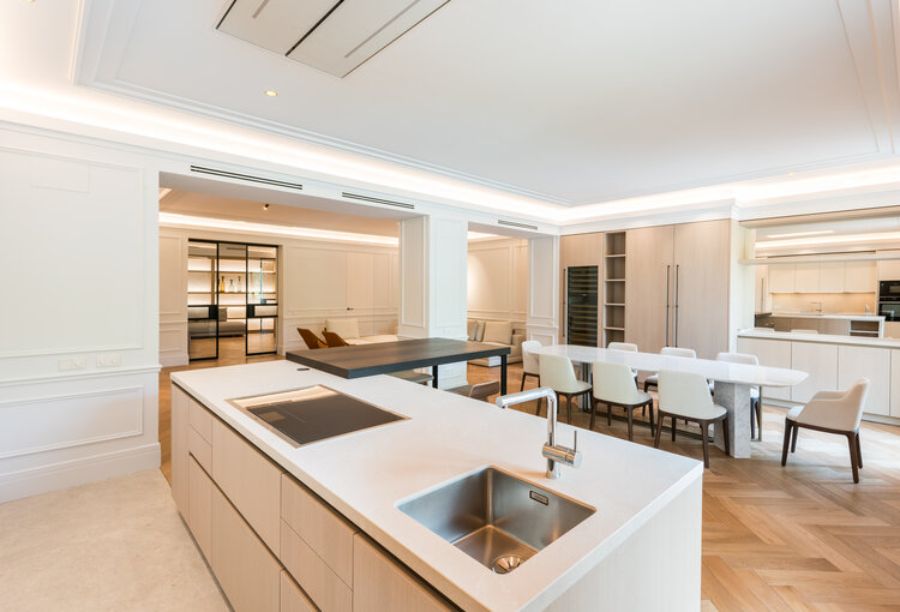 kitchen with white dining table and dining chairs cuarto interior Cuarto Interior Modern Interior Design Ideas Cuarto Interior Modern Interior Design Ideas1 4 1