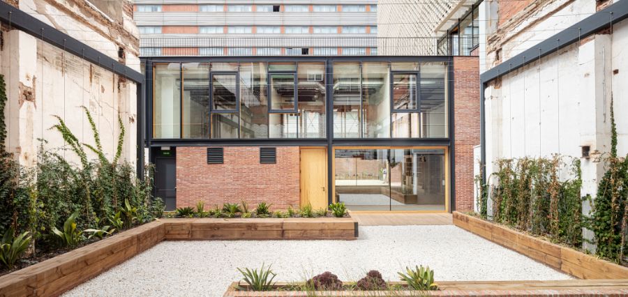 black industrial building b720 fermín vázquez arquitectos b720 Fermín Vázquez Arquitectos Modern Style Inspirations b720 Fermin Vazquez Arquitectos Modern Style Inspirations1 1 1
