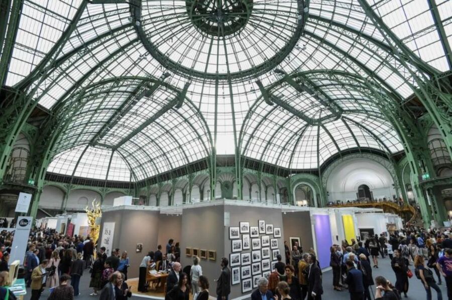 art basel celebrates paris cultural heritage art basel Art Basel Celebrates Paris’ Cultural Heritage with a New Event Art Basel Celebrates Paris Cultural Heritage with a New Event 3