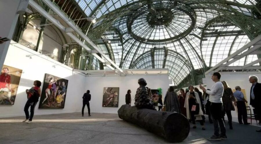 art basel celebrates paris cultural heritage art basel Art Basel Celebrates Paris’ Cultural Heritage with a New Event Art Basel Celebrates Paris Cultural Heritage with a New Event 5