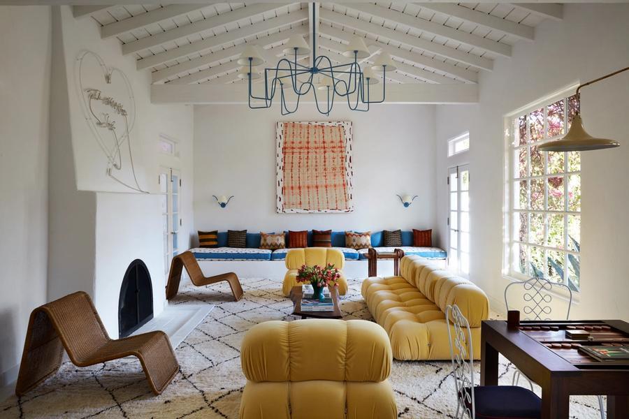 Top United States Interior Designers top united states interior designers Discover the Top United States Interior Designers 7d462fb274a40aaf1b780693437f9f29008a3189 2607x1738 1