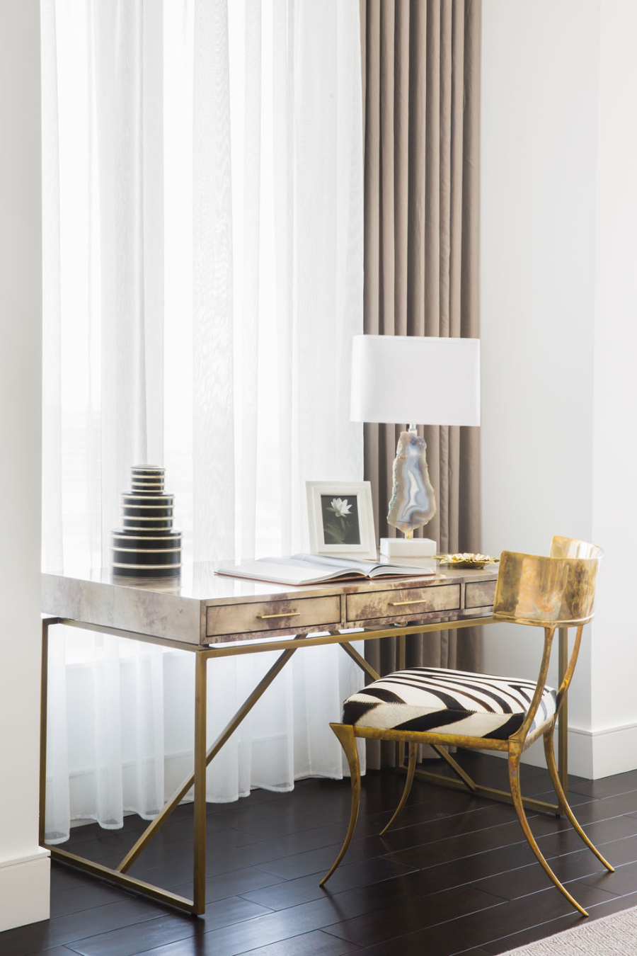 Habachy Designs: Crafting Luxurious and Tailor-Made Interiors habachy designs Habachy Designs: Crafting Luxurious and Tailor-Made Interiors 5c07ef2dca72f869a1ce703d 5aaa9189d12bef11272eb2ce IMG 0014 4 Edit