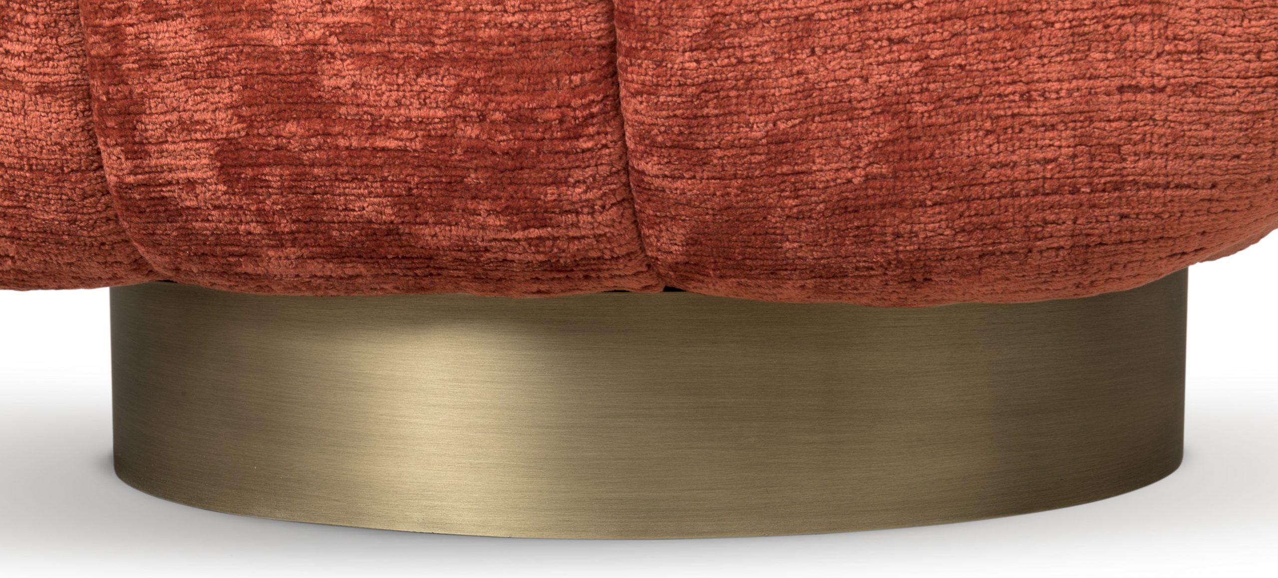 The Essex Armchair: A Symphony of Elegance and Transformation essex armchair The Essex Armchair: A Symphony of Elegance and Transformation ESSEX 1 scaled