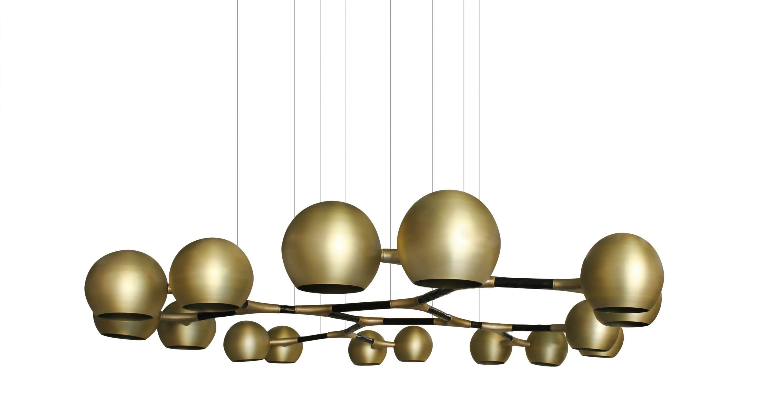 Elevate Your Dining Room: A Journey Through Design and Elegance dining room Elevate Your Dining Room: A Journey Through Design and Elegance Horus Suspension Light by BRABBU 1 scaled