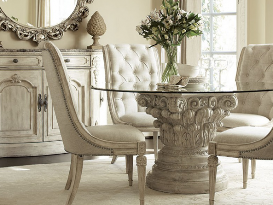 Upholstered furniture: Velvet or leather?