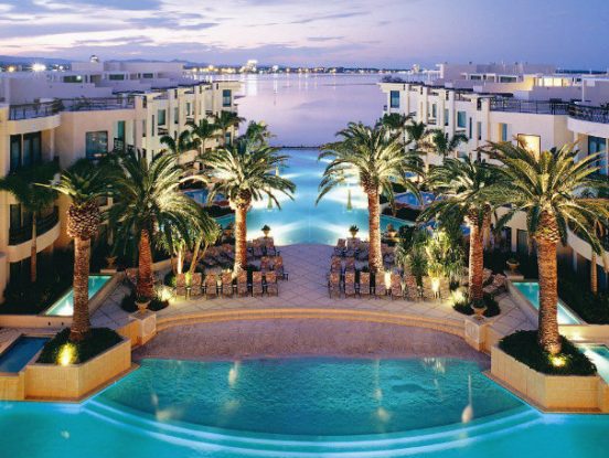 palazzo versace opened in dubai