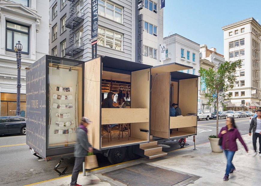 Lingerie shop innovates with a very different store