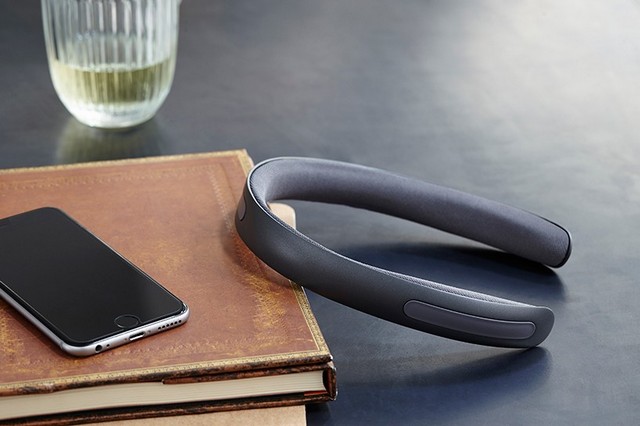 Headset transmits sound through the bones