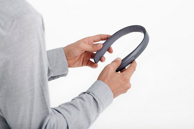 Headset transmits sound through the bones