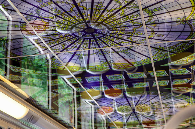 Impressionist Art In France's Public Trains (8)