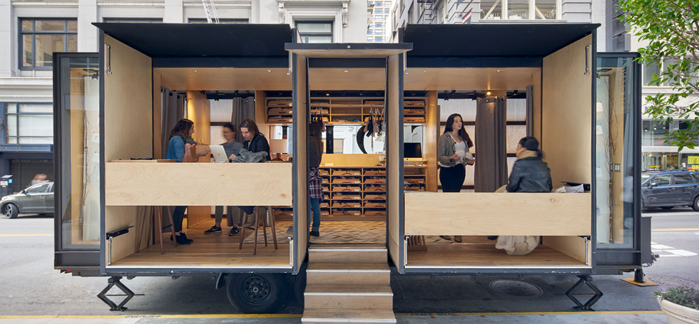 Lingerie shop innovates with a very different store