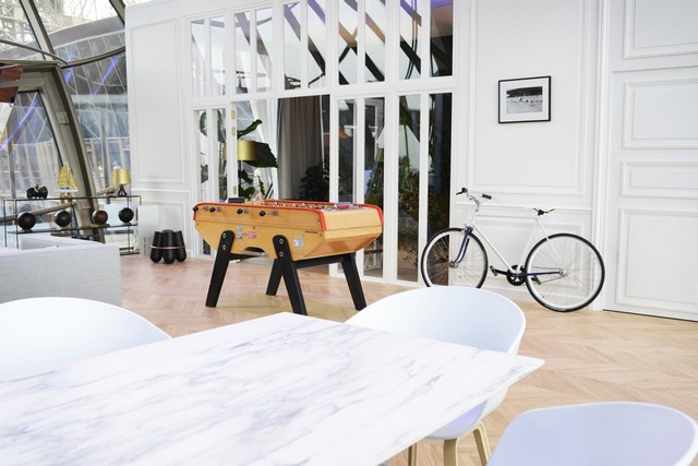 Euro 2016 Exclusive A Luxury Apartment Inside the Eiffel Tower (9)