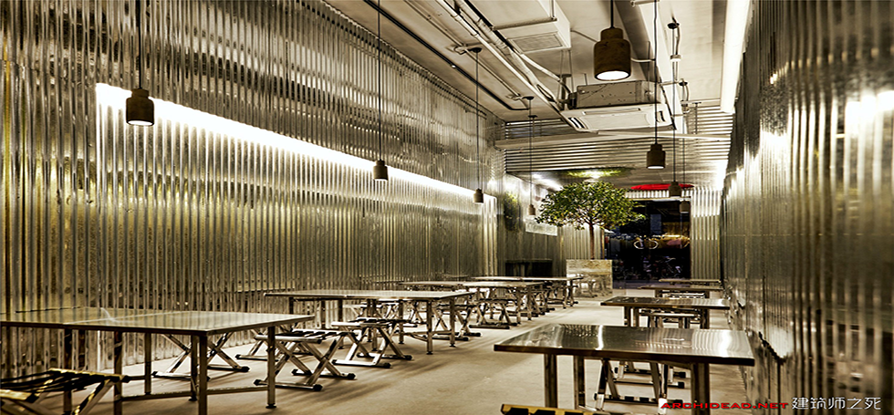Regular ramen shop transformed into a modern design BBQ bar by Robot3