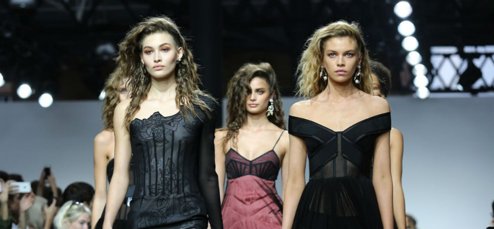 London Fashion Week SS 2017 Best Moments From Burberry, Kane, Erdem