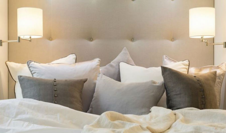 Top 10 Luxury Fabric Brands For Design Furniture at Decorex 2016