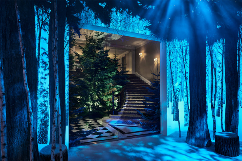 CLARIDGE'S CHRISTMAS TREE 2016
