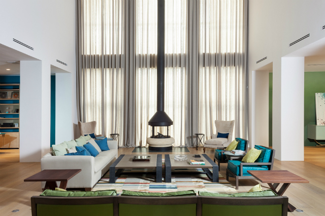 Zhukovka 49: Project by Architectural bureau PH.D with BRABBU’s designs