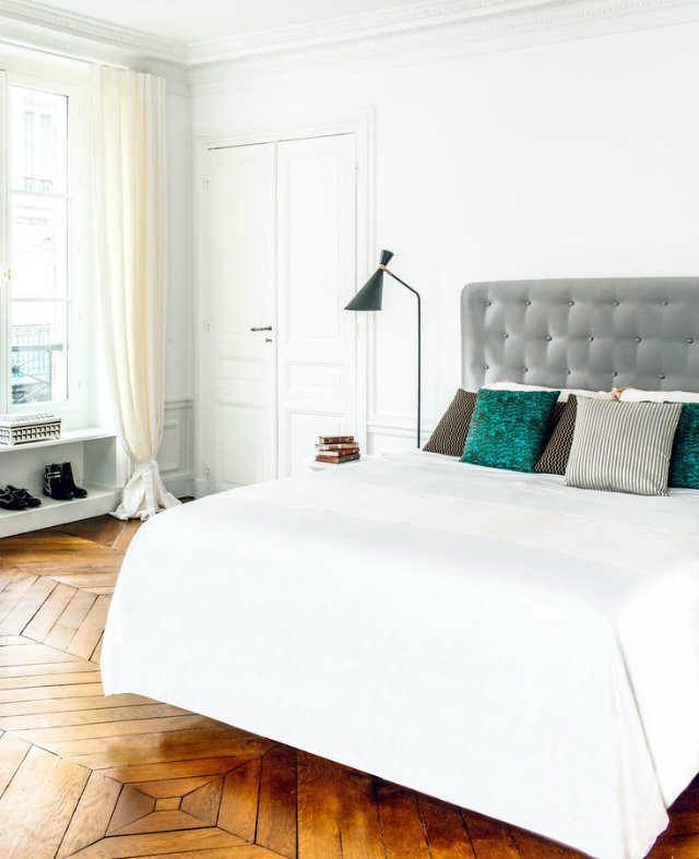 Inside Hilary Swank's New Paris Apartment (4)