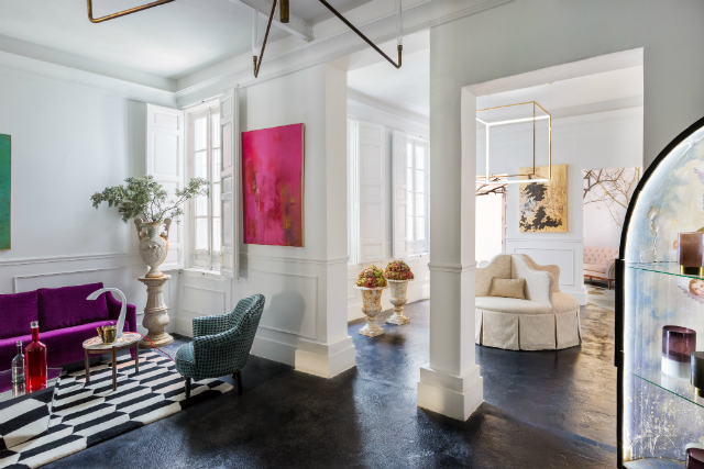 MOONGATA Showroom: New Colorful Design Project Featured by BRABBU