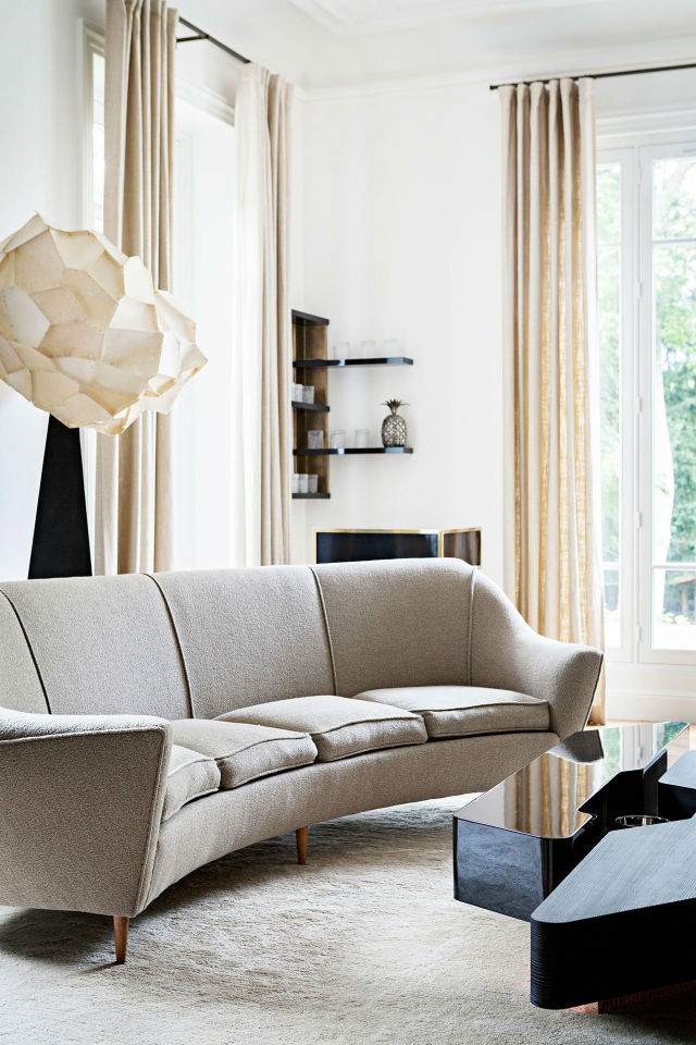 Tristan Auer Completes the Renovation of a Luxurious Family Residence in Paris