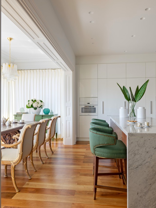 Colorful Residential Project Powered By Alexander Kozlov Interiors (8)
